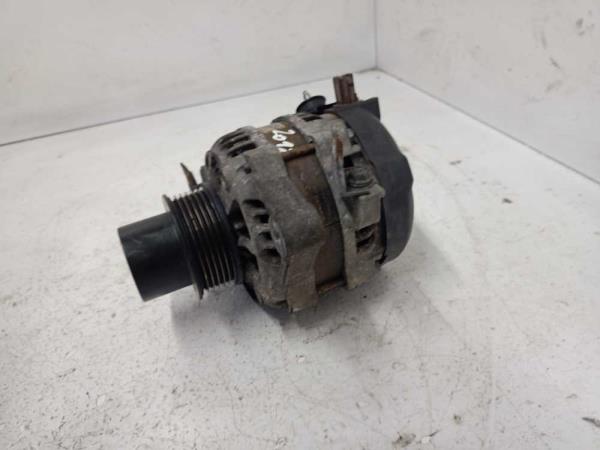 ALTERNATEUR TOYOTA 100A - Vue 3